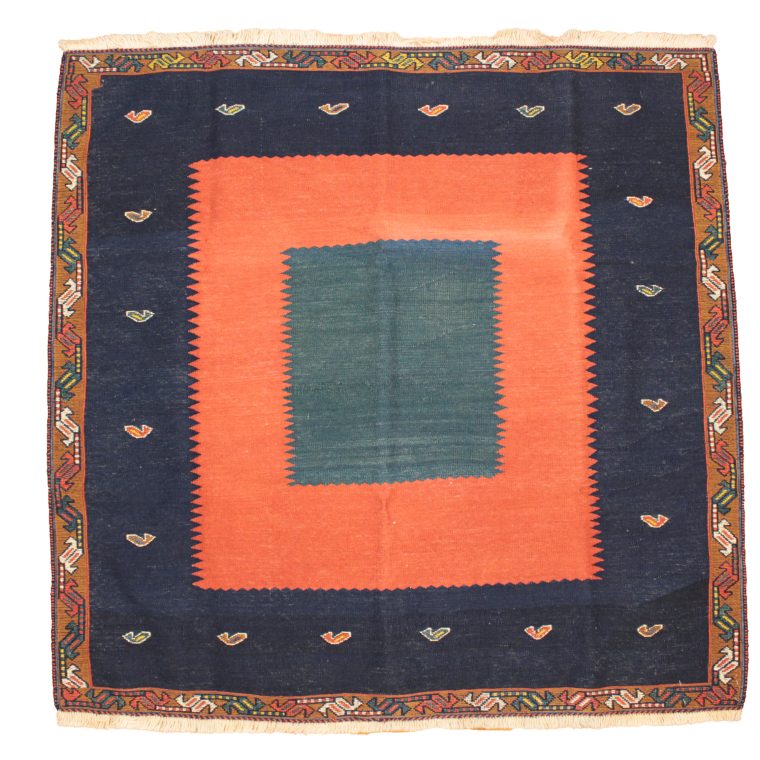 K-1175 キリム 136×132cm｜キリム｜ペルシャ絨毯のイスファハン