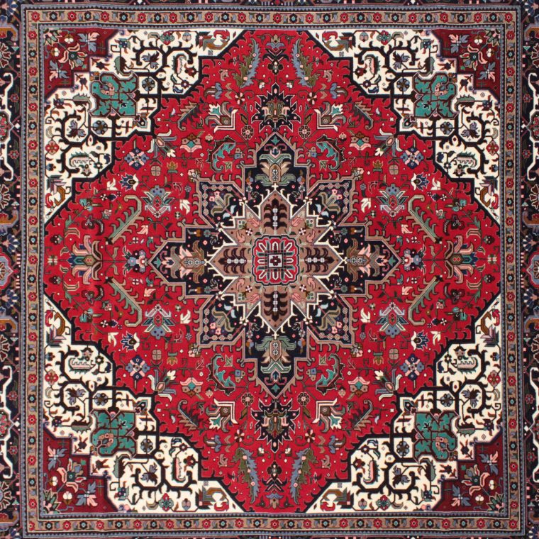 WTMQ-3　タブリーズ産ペルシャ絨毯　212×204cm